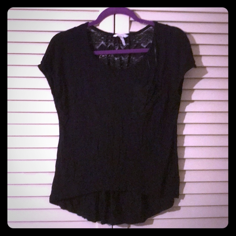 Black T-shirt with lace back design